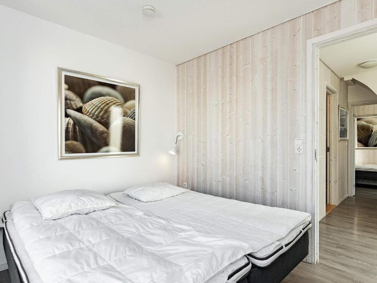 Two-Bedroom Holiday Home In Wendtorf 3 Exteriör bild